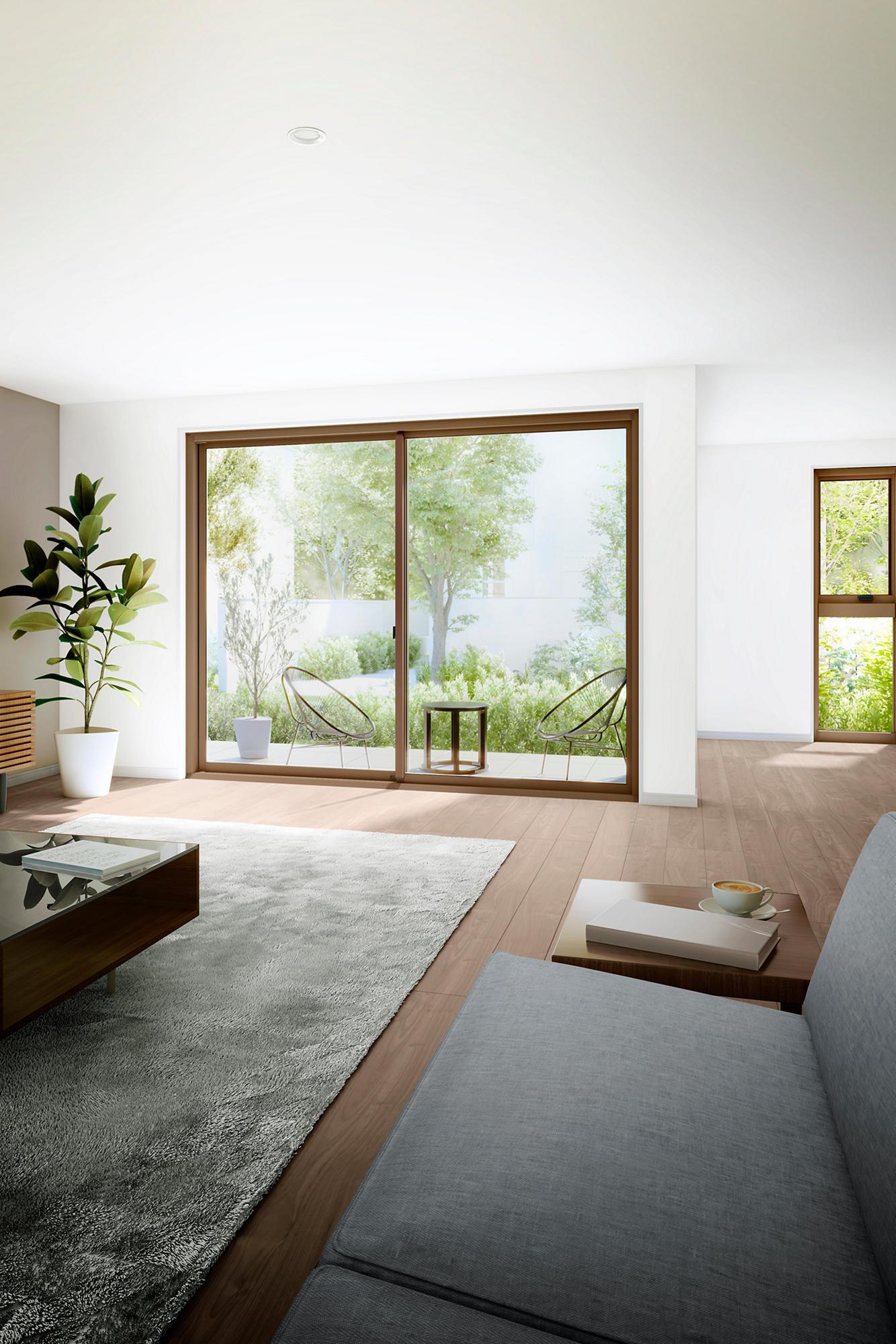 外窓交換後の明るいリビング